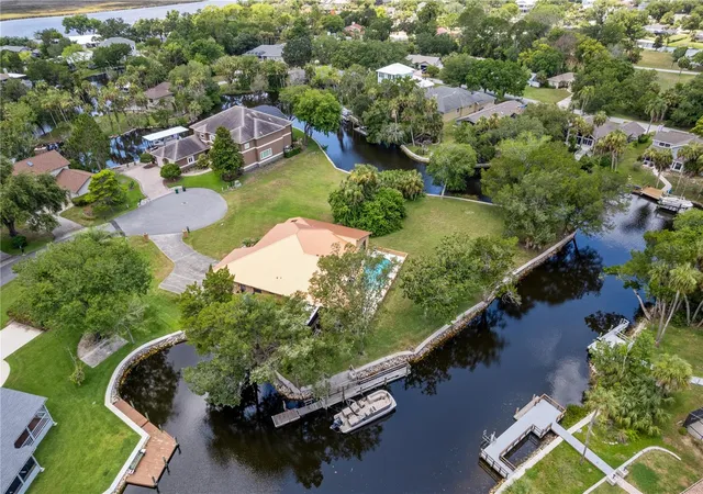 Single family home for sale at 11649 W Clubview Dr, HOMOSASSA, FL 34448 | MLS# OM730318