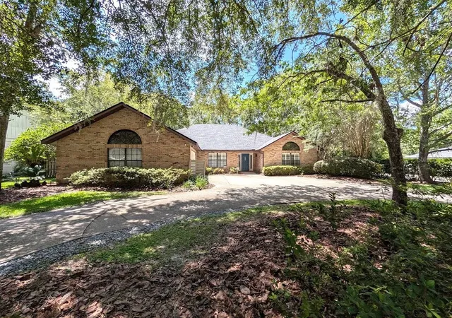 2nd image of 6124 Sw 35th Wy, Gainesville, FL 32608 | MLS# GC542709