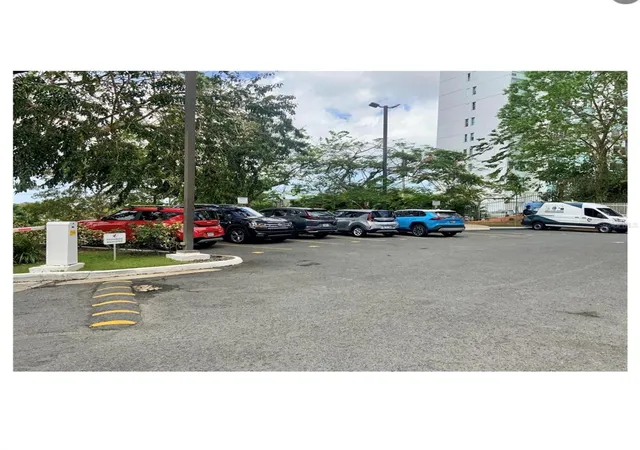 Photo 2 of Sale Pending at 3001 Alejandrino #1001, Guaynabo, PR 00969 | MLS# PR9123379 | Listing updated on 2026-09-04