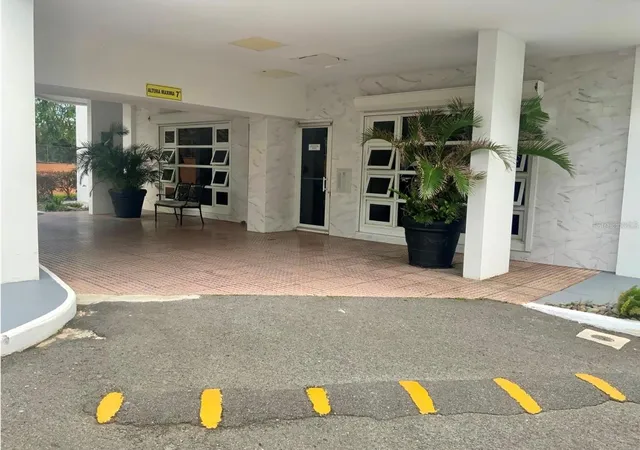 Photo 3 of Sale Pending at 3001 Alejandrino #1001, Guaynabo, PR 00969 | MLS# PR9123379 | Listing updated on 2026-09-04