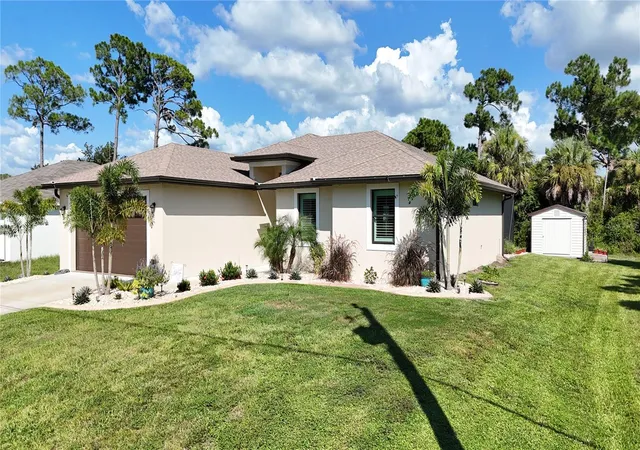 Photo 3 of Sale Pending at 2900 Beaver Ter, North Port, FL 34286 | MLS# C7529546 | Listing updated on 2026-08-21