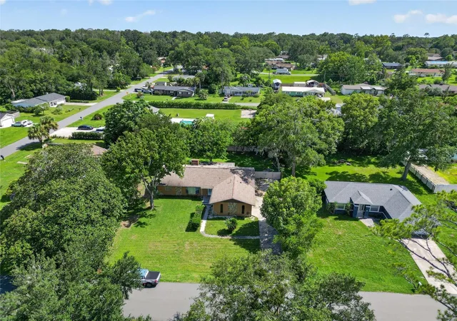 Photo 3 of Single family home for sale at 3216 Se 34th Street, Ocala, FL 34471 | MLS# OM730320 | Listing updated on 2026-08-14