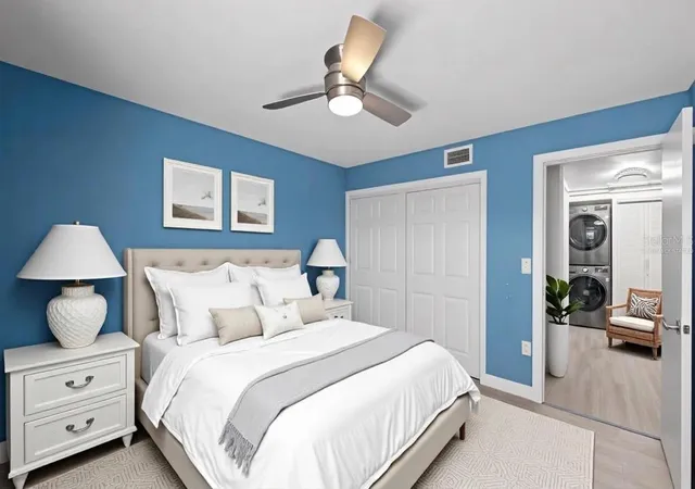 Photo 3 of Condo for sale at 5785 Summer Side Ln #4A, Sarasota, FL 34231 | MLS# A4702878 | Listing updated on 2026-09-12