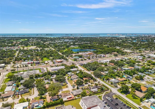 33rd image of 1721 S Jefferson Ave, Clearwater, FL 33756 | MLS# TB8538509
