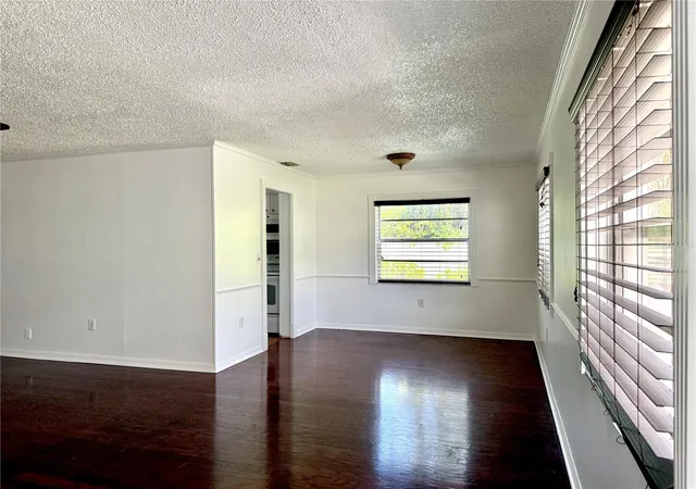 4th image of 350 79Th Ave N #102, Saint Petersburg, FL 33702 | MLS# TB8538513