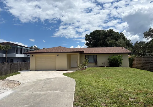 1st image of 3927 Worcester Rd, Sarasota, FL 34231 | MLS# A4702885