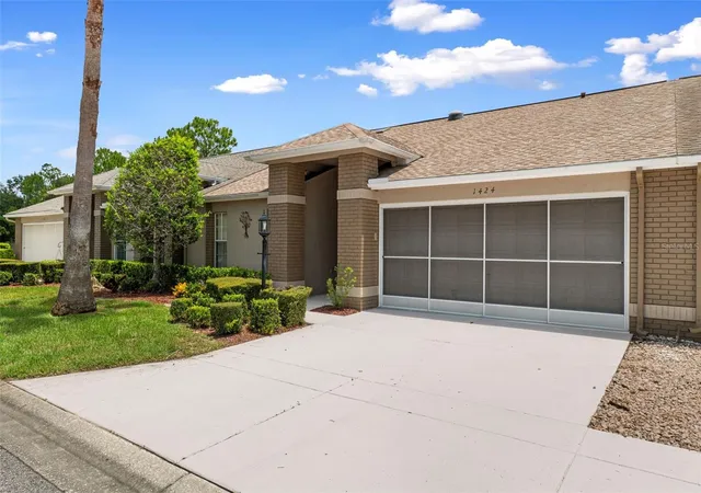 2nd image of 1424 Pinewood Hills Ct, Spring Hill, FL 34606 | MLS# W7888564