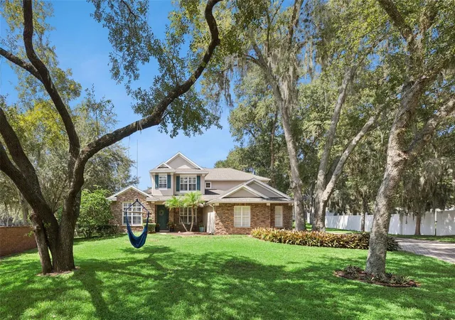 3rd image of 32 Clear Harbor Ct, Apopka, FL 32703 | MLS# O6433280