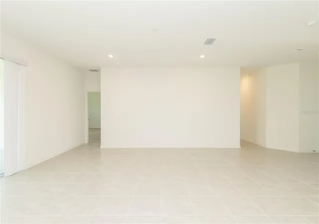Photo 3 of Single family home for sale at 3108 Evelyn Ln, Bartow, FL 33830 | MLS# R4911814 | Listing updated on 2026-08-14