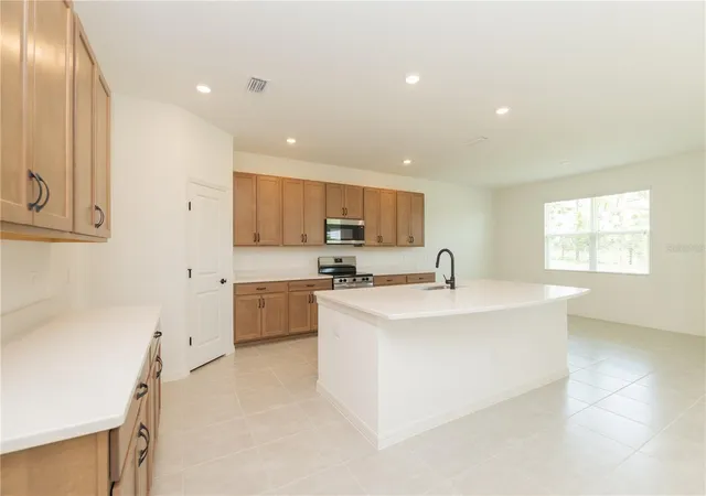 Photo 4 of Single family home for sale at 3108 Evelyn Ln, Bartow, FL 33830 | MLS# R4911814 | Listing updated on 2026-08-14
