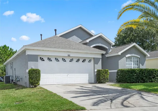Photo 2 of Single family home for sale at 2631 Autumn Crk Cir, Kissimmee, FL 34747 | MLS# S5155574 | Listing updated on 2026-09-29