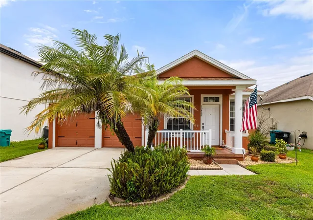 Photo 3 of Single family home for sale at 10408 Eastpark Woods Dr, Orlando, FL 32832 | MLS# O6433287 | Listing updated on 2026-09-08