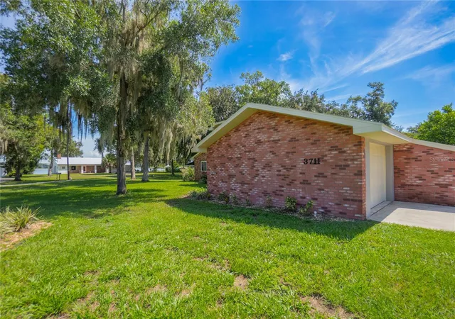 3rd image of 3711 E Turquoise Dr, Hernando, FL 34442 | MLS# W7888567