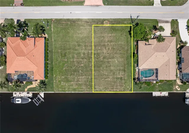 Photo 4 of Land for sale at 3936 La Costa Is Ct, Punta Gorda, FL 33950 | MLS# C7529555 | Listing updated on 2026-08-27