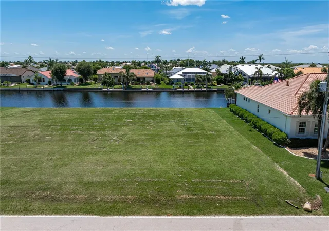 Photo 2 of Land for sale at 3930 La Costa Is Ct, Punta Gorda, FL 33950 | MLS# C7529556 | Listing updated on 2026-09-04