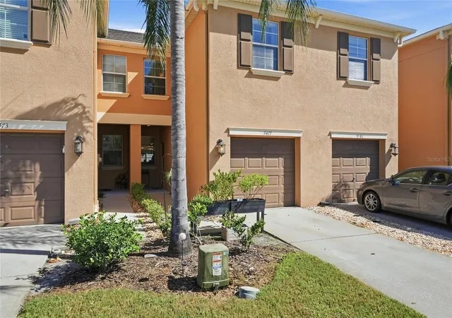 Photo 2 of Townhouse for sale at 9477 Trumpet Vine Loop, Trinity, FL 34655 | MLS# TB8538563 | Listing updated on 2026-10-09