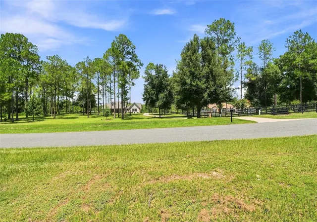 4th image of 24150 Greenwood Xing, Eustis, FL 32736 | MLS# O6433296