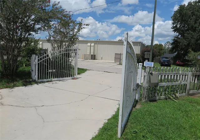 Photo 55 of Single family home for sale at 105 Se 1st Avenue, Lake Butler, FL 32054 | MLS# GC542717 | Listing updated on 2026-08-14