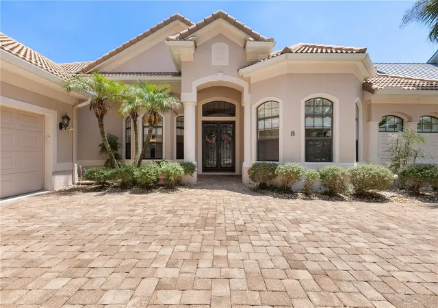 Photo 2 of Single family home for sale at 8 N Waterview Dr, Palm Coast, FL 32137 | MLS# FC320654 | Listing updated on 2026-08-28