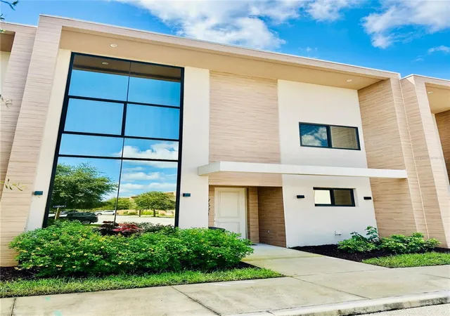 Townhouse for sale at 7521 Brooklyn Dr, KISSIMMEE, FL 34747 | MLS# O6433339