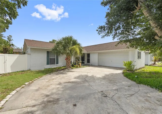 Single family home for sale at 7529 Armand Cir, TAMPA, FL 33634 | MLS# TB8538599