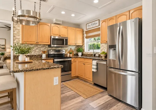 Photo 3 of Single family home for sale at 3705 28th Avenue W, Bradenton, FL 34205 | MLS# A4702916 | Listing updated on 2026-09-23