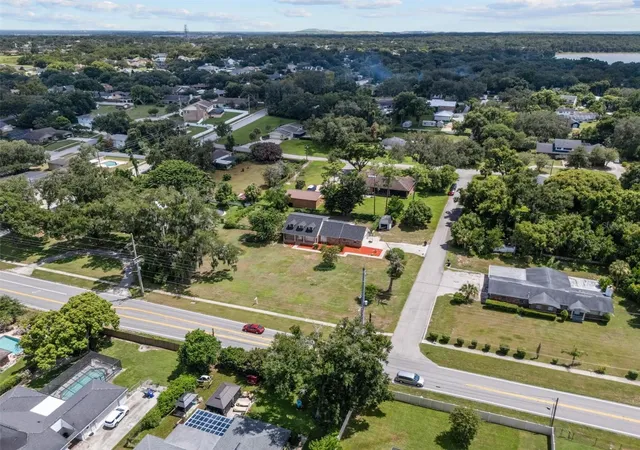 Photo 44 of Single family home for sale at 1715 Lake Miriam Dr, LAKELAND, FL 33813 | MLS# L4964257 | Listing updated on 2026-10-06
