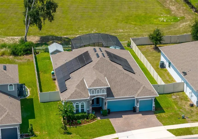 Photo 2 of Single family home for sale at 480 Avila Pl, Howey In The Hills, FL 34737 | MLS# G5116427 | Listing updated on 2026-09-13