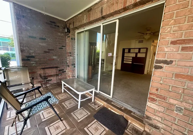 Photo 3 of Condo for sale at 4115 34th Way S #194, Saint Petersburg, FL 33711 | MLS# TB8538634 | Listing updated on 2026-09-03