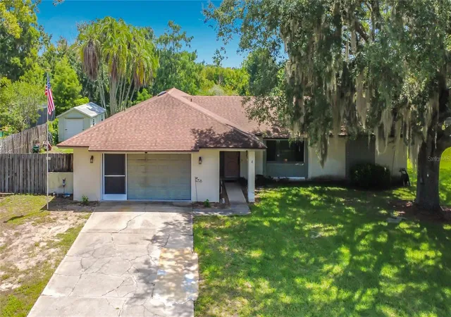 Photo 1 of Single family home for sale at 28800 Tammi Dr, Tavares, FL 32778 | MLS# R4911815 | Listing updated on 2026-09-28