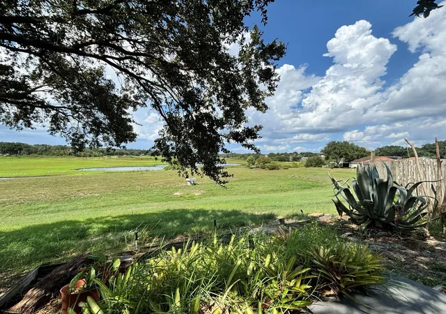 5th image of 6473 Long Breeze Rd, Orlando, FL 32810 | MLS# O6433378