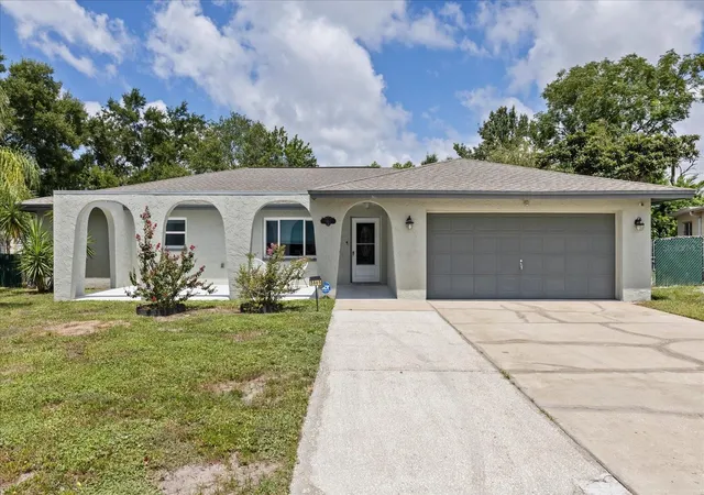 Photo 1 of Single family home for sale at 5865 Tern Dr, New Port Richey, FL 34652 | MLS# W7888573 | Listing updated on 2026-08-29