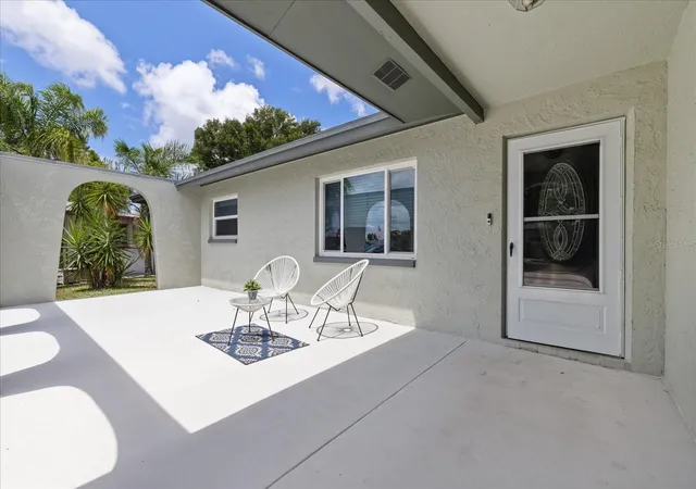 Photo 3 of Single family home for sale at 5865 Tern Dr, New Port Richey, FL 34652 | MLS# W7888573 | Listing updated on 2026-08-29