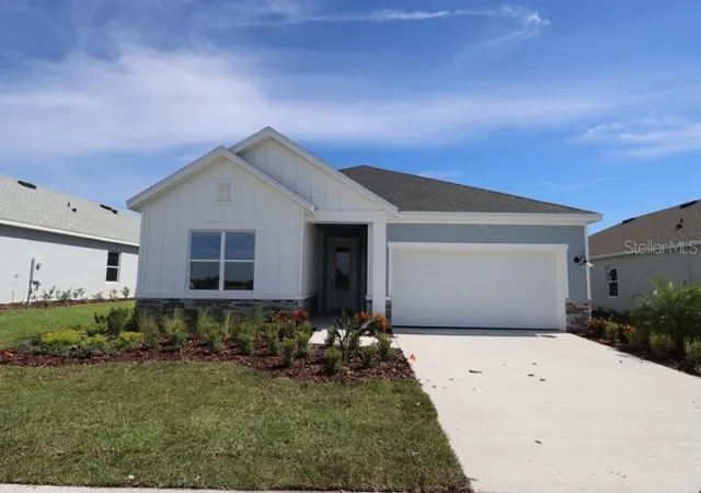 Photo 1 of Single family home for sale at 3714 Jons Lakeview St, Plant City, FL 33566 | MLS# TB8538652 | Listing updated on 2026-10-08