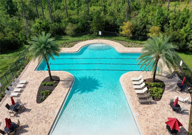4th image of 148 S Coopers Hawk Wy, Palm Coast, FL 32164 | MLS# FC320659