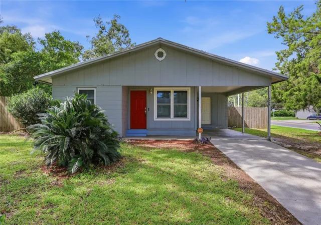 1st image of 14004 Nw 158th Ave, Alachua, FL 32615 | MLS# GC542724