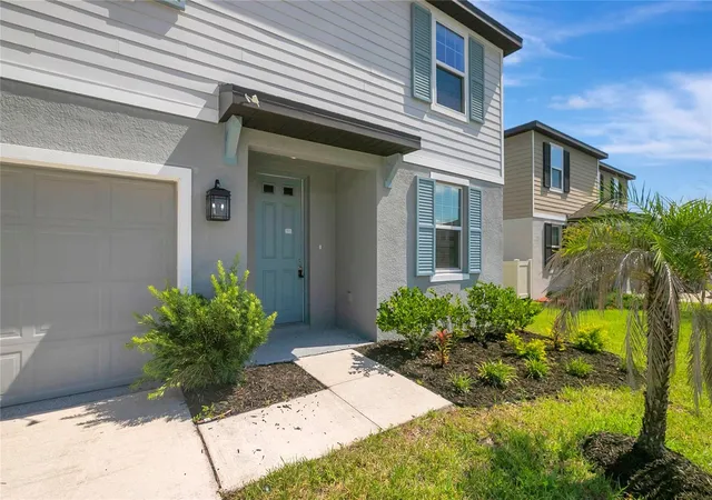 Photo 3 of Single family home for sale at 38689 Harlow Rose Dr, Zephyrhills, FL 33540 | MLS# TB8538667 | Listing updated on 2026-10-09