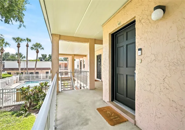 Listing Photo 5 - Condo for sale in building located at 4702 Michael Ct, Tampa, FL 33614 - Unit #142