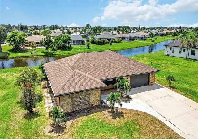 Photo 1 of Single family home for sale at 166 Mark Twain Ln, Rotonda West, FL 33947 | MLS# N6145349 | Listing updated on 2026-08-16