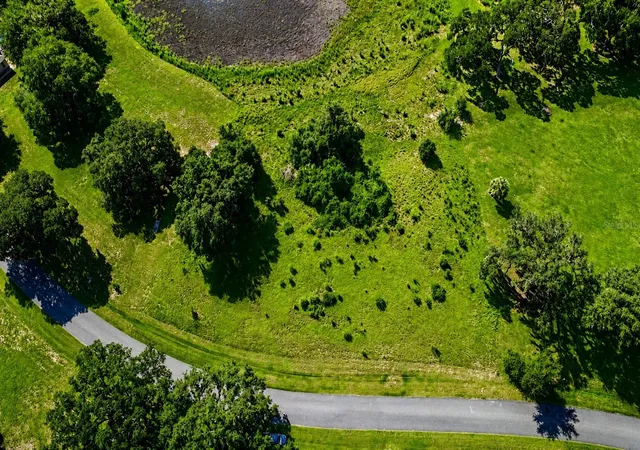 4th image of 8806 E Sweetwater Dr, Inverness, FL 34450 | MLS# G5116430