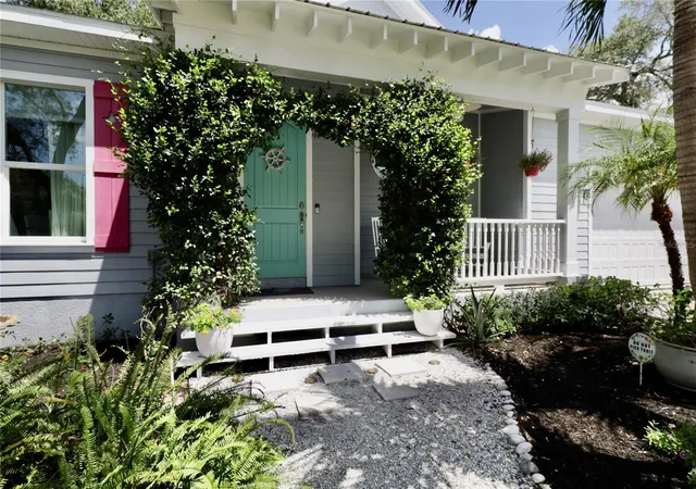4th image of 652 Kenneth Wy, Tarpon Springs, FL 34689 | MLS# L4964266