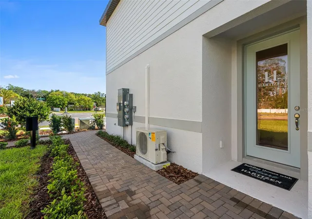 2nd image of 4457 Starling Grove Dr, Orlando, FL 32822 | MLS# W7888579