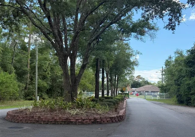 2nd image of 13128 Ne 7th Loop, Silver Springs, FL 34488 | MLS# G5116432