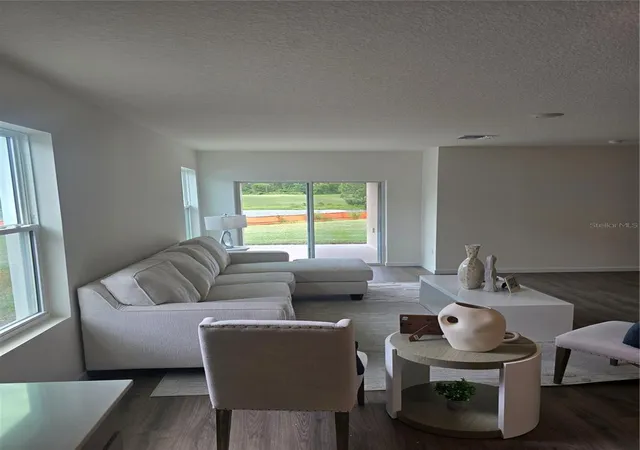 Photo 4 of Single family home for sale at 1049 Champion Ridge Dr, Daytona Beach, FL 32124 | MLS# O6433430 | Listing updated on 2026-10-08