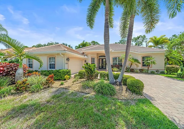 3rd image of 7213 Southgate Ct, Sarasota, FL 34243 | MLS# A4702944