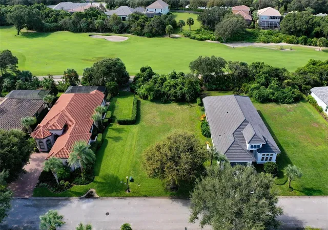 4th image of 15 Kingfisher Ln, Palm Coast, FL 32137 | MLS# FC320663