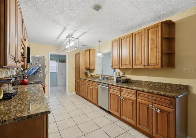 Photo 3 of Single family home for sale at 10 Blackburn Pl, Palm Coast, FL 32137 | MLS# FC320664 | Listing updated on 2026-10-06