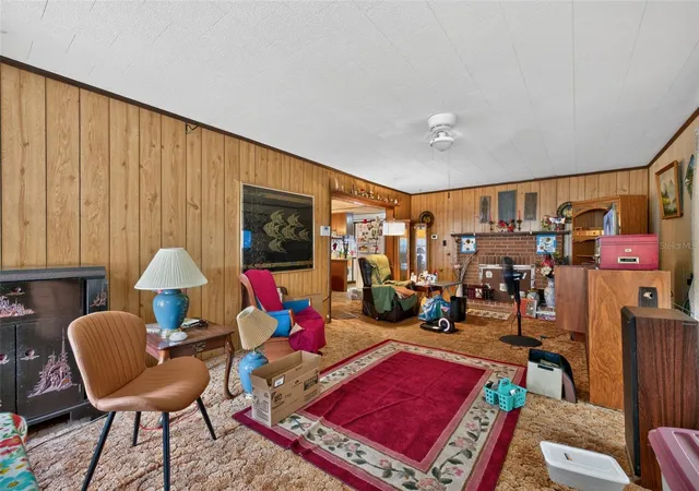 Photo 3 of Manufactured home for sale at 122 Hilty Cir, Wewahitchka, FL 32465 | MLS# TB8538707 | Listing updated on 2026-09-22