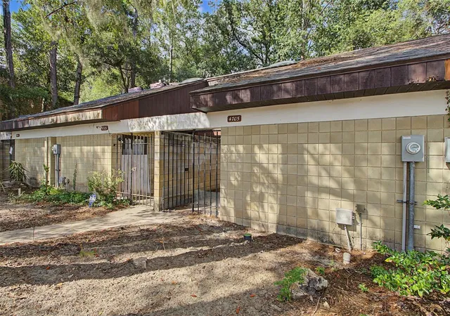 1st image of 4705 Sw 69th Ter, Gainesville, FL 32608 | MLS# GC542727
