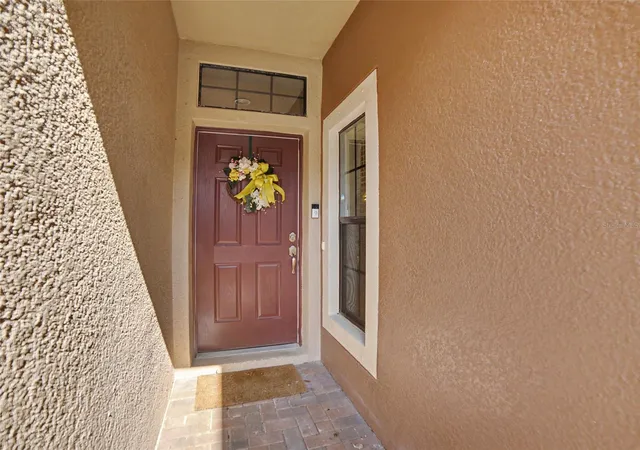 4th image of 1985 Lake Waters Pl, Lutz, FL 33558 | MLS# TB8538713